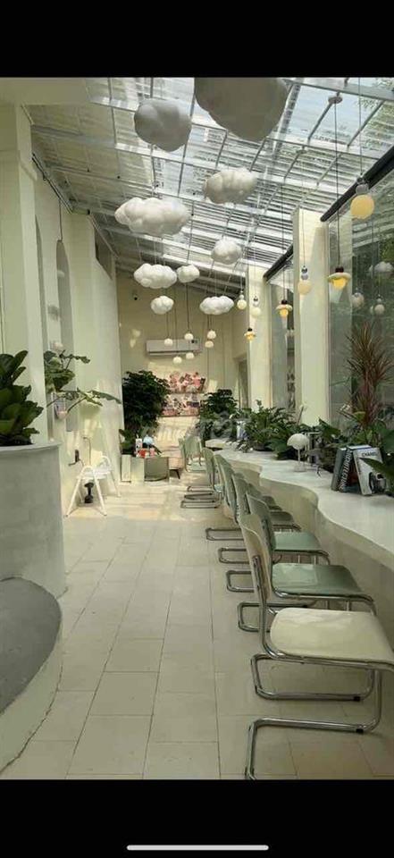 MÌNH CHÍNH CHỦ CẦN SANG LẠI QUÁN CÀ PHÊ DO KO CÓ THỜI GIAN VẬN HÀNH