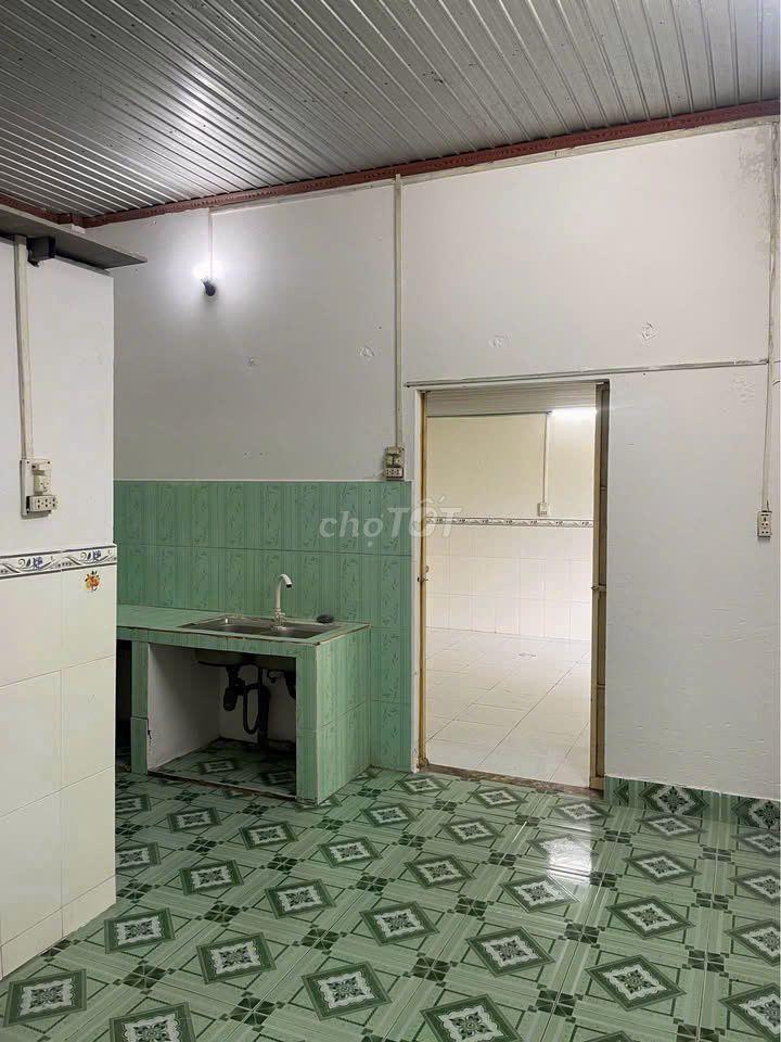 BÁN ĐẤT TẶNG NHÀ - DIỆN TÍCH 148,6M2 CHỈ VỚI 850 TRIỆU