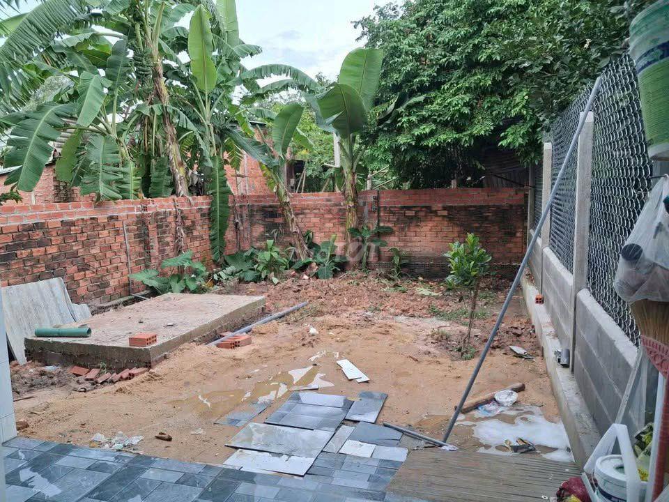 Vỡ nợ! Xả nhà mặt tiền nhựa Phước Hiệp 163.7m2 giá 850 triệu .