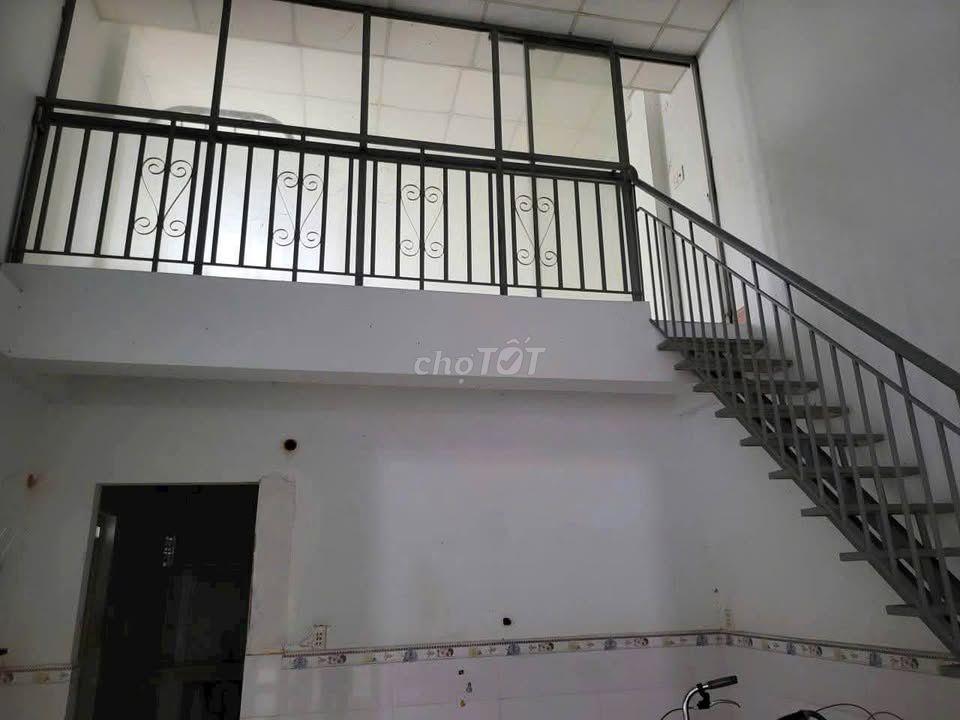 Chủ ngộp ! Xả gấp căn nhà 216m2 giá chỉ 1 tỷ 400 chốt ngay kẻo lỡ !