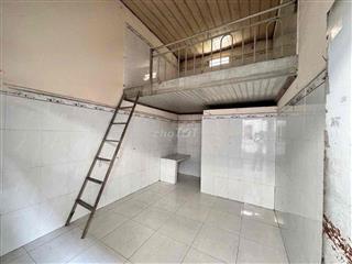 Phòng 12m2 + gác đúc 8m2 ngay KCN Tây Bắc, ốp gạch sạch sẽ, an ninh