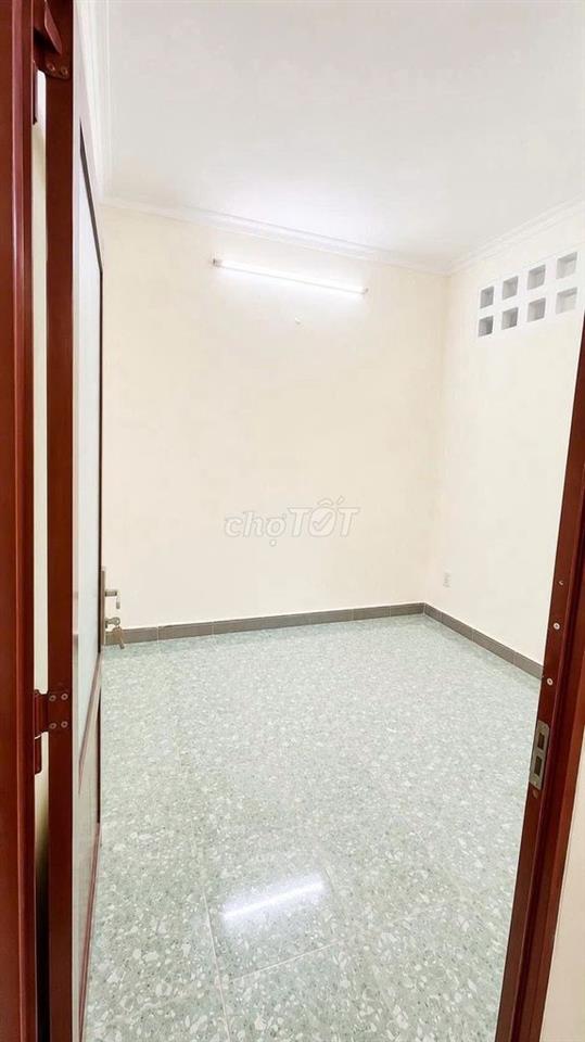 Nhà cho thuê chính chủ đường số 4 phường 16