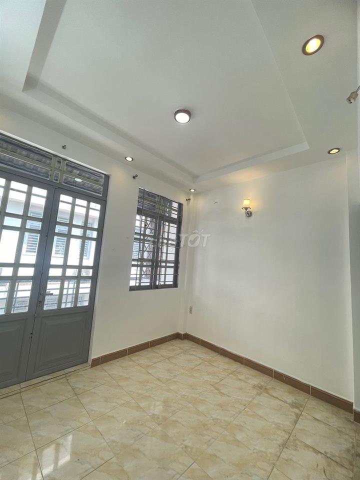 CHO THUÊ NHÀ QUANG TRUNG 2PN, 2WC HXH Giá 8tr/Tháng 