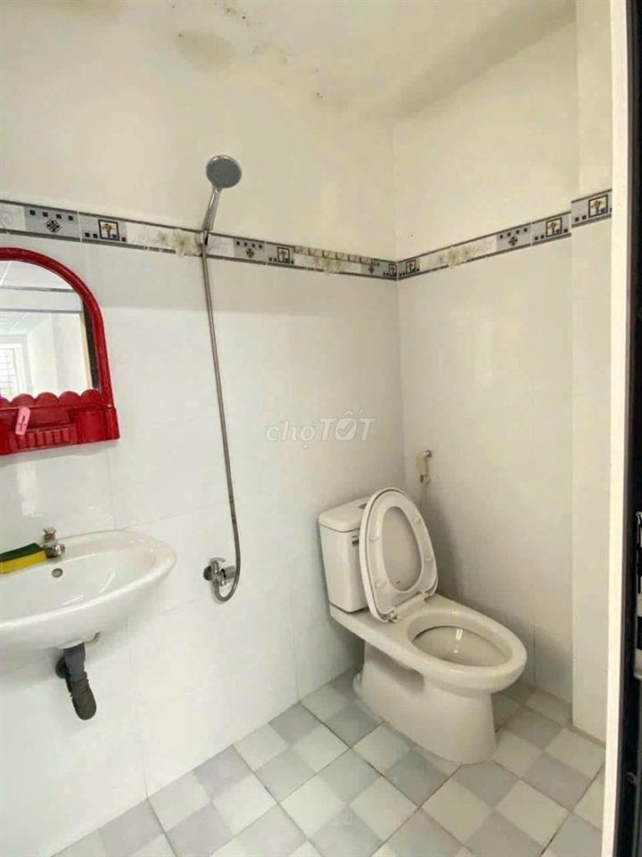 CHO THUÊ CC NGUYÊN THUONG HIỀN 60M2 2PN 