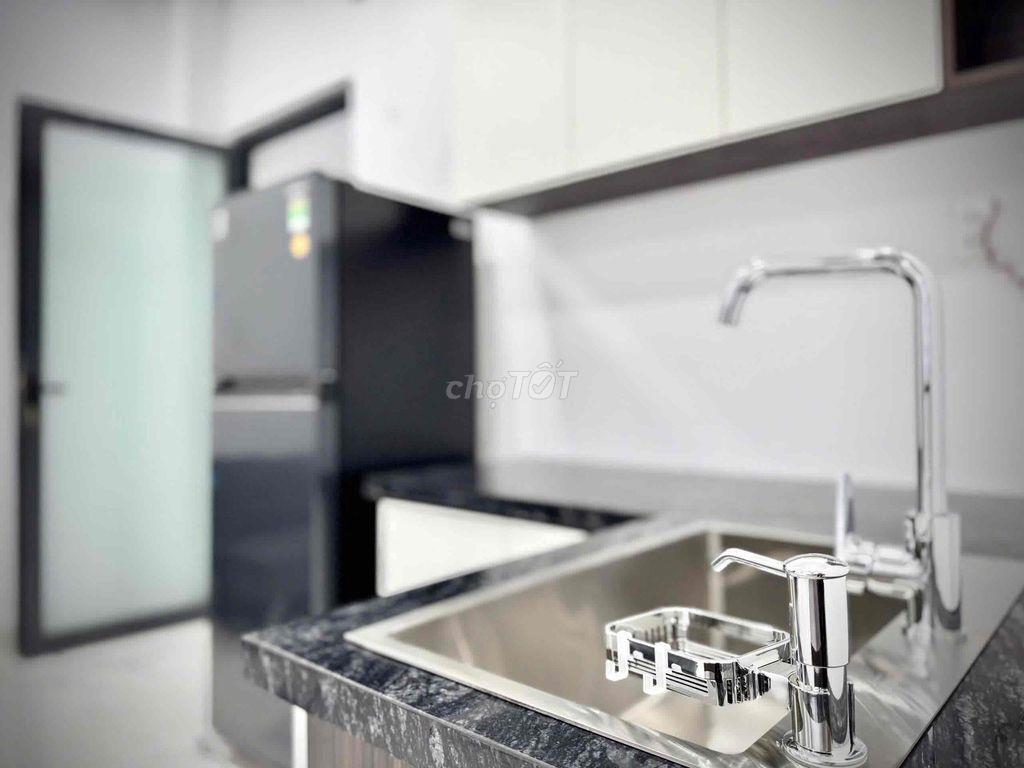 Cho thuê căn hộ giá rẻ chỉ hơn 6tr - ngay ngã tư bốn xả-full nội thất