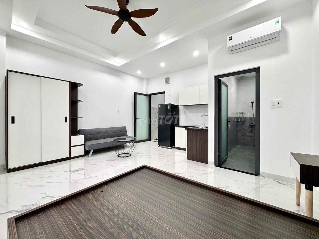 Cho thuê căn hộ giá rẻ chỉ hơn 6tr - ngay ngã tư bốn xả-full nội thất