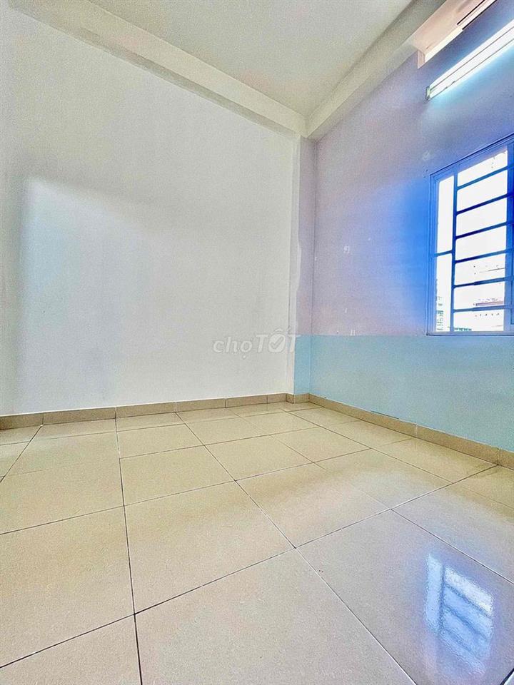 Phòng Trọ Giá Rẻ Ngay ĐH Công Nghiệp. Giá chỉ 2,8 triệu
