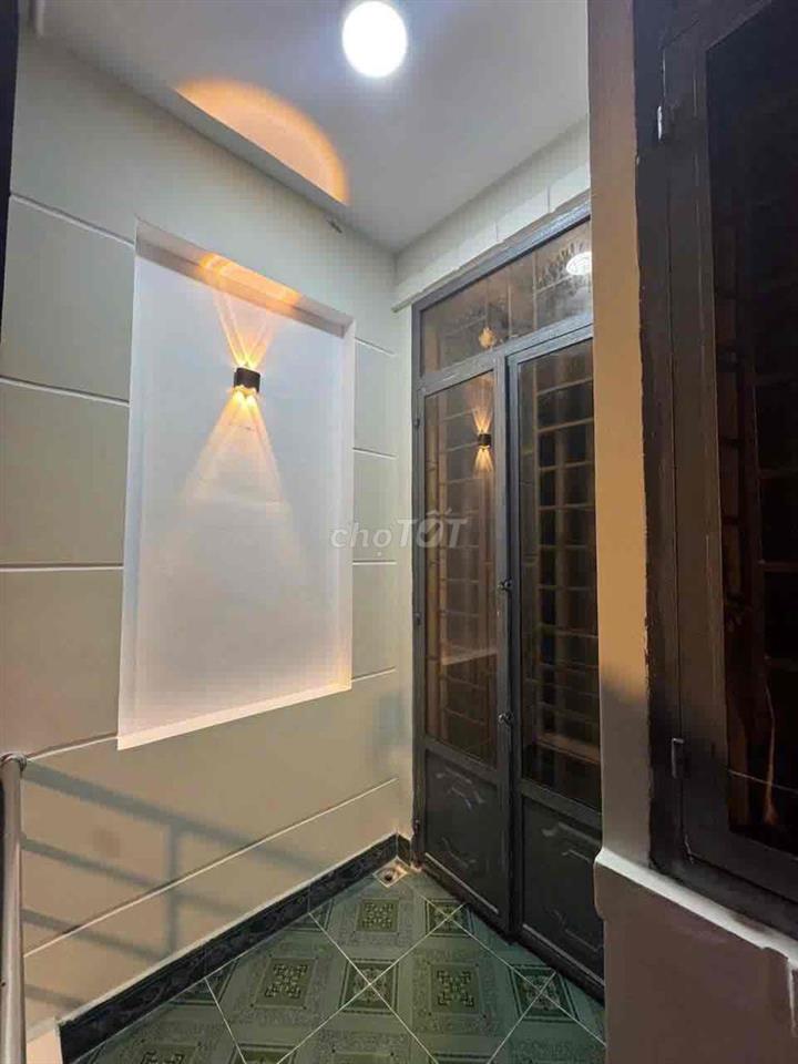 Bán Gấp Nhà Hẻm Phạm Thị Giây
