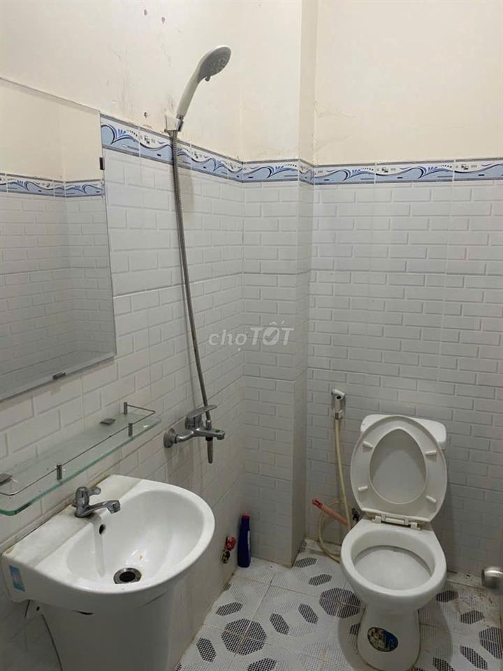 cho thuê 1 tầng riêng, 2 phòng