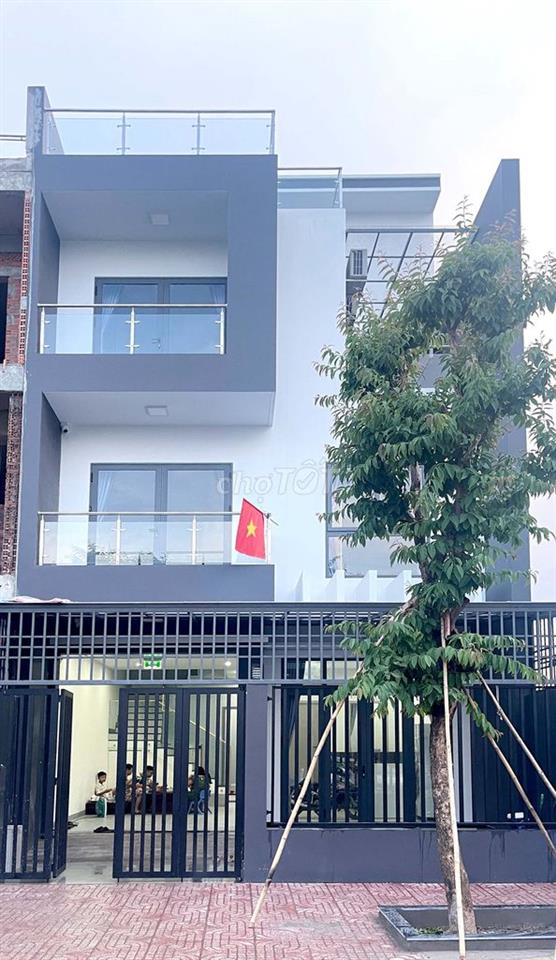 🏠 PHÒNG TRỌ CAO CẤP - VỊ TRÍ ĐẸP - GẦN QUẬN 7