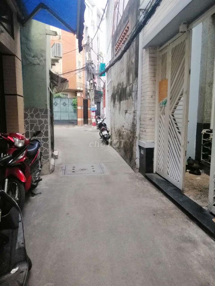 Bán nhà nhỏ 
