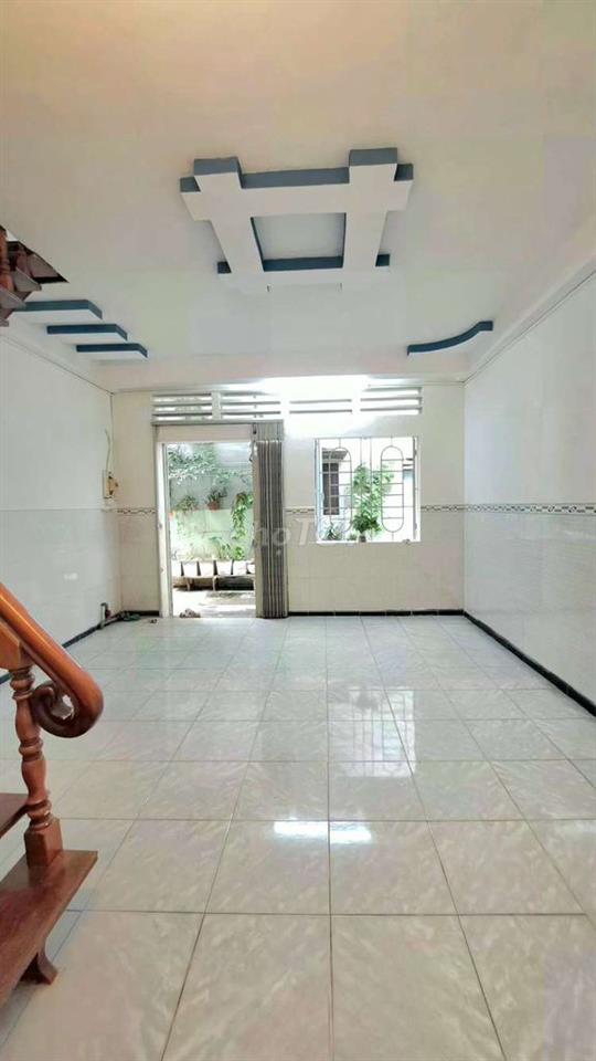 nhà trung tâm phú nhuận , giá tốt