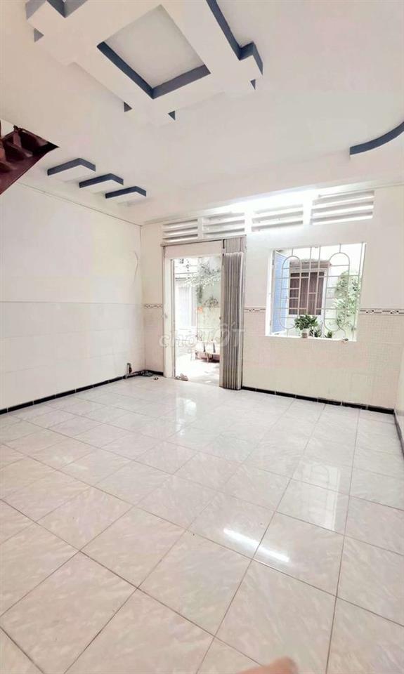 nhà trung tâm phú nhuận , giá tốt