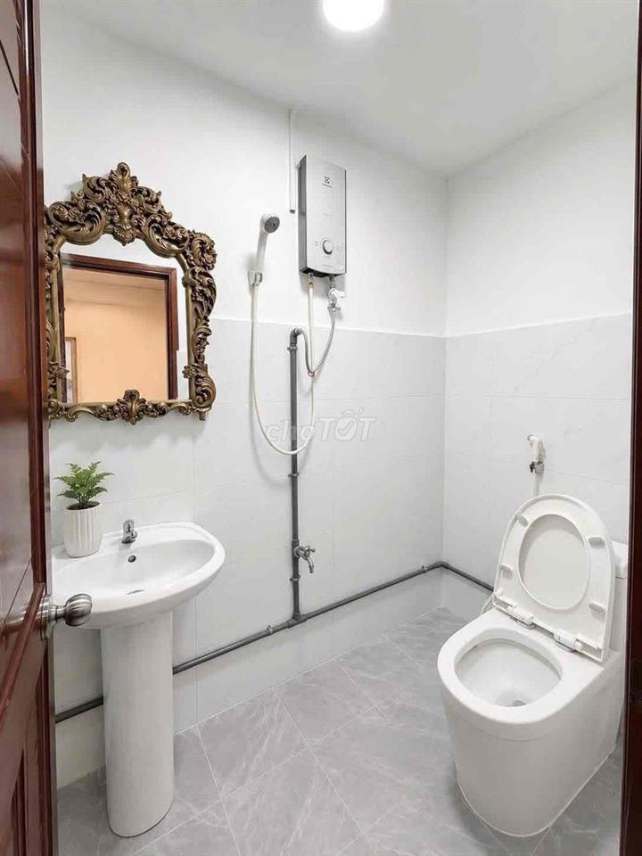 MÌNH CÒN 1 PHÒNG NỮA CẦN CHO THUÊ HOẶC MÔI GIỚI