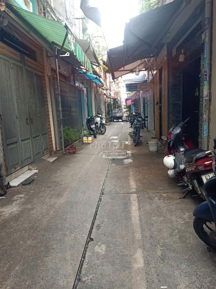 Nhà hẻm xe hơi 1 xẹt
