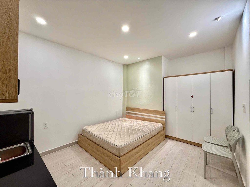 Cho Thuê Căn Hộ - Ba Tháng Hai - Gần Cầu Vượt - Đối Diện Nhà Hát