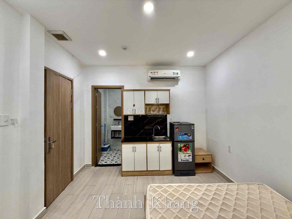 Cho Thuê Căn Hộ - Ba Tháng Hai - Gần Cầu Vượt - Đối Diện Nhà Hát