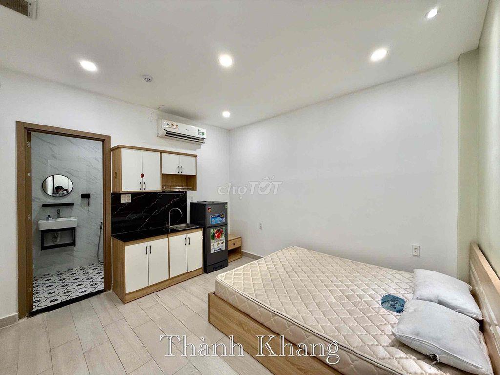 Cho Thuê Căn Hộ - Ba Tháng Hai - Gần Cầu Vượt - Đối Diện Nhà Hát