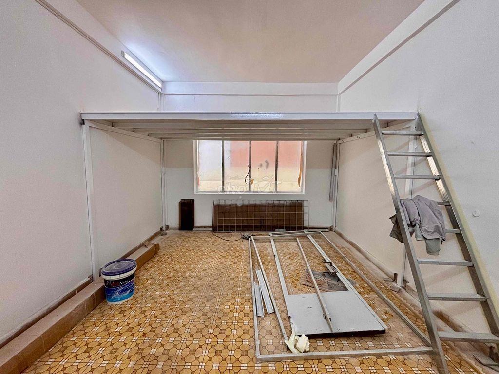 Cho Thuê Duplex 3,4 Bạn Ở Siêu Rộng - Ngay Ba Thang Hai - Lê Đại Hành