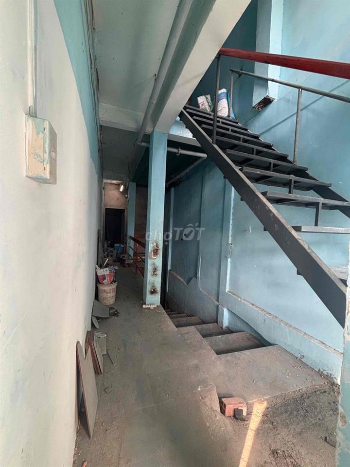 Phòng Trọ 3TR5 - NT Cơ Bản Gần Phan Đình Phùng Q.PN - Giáp Q.1