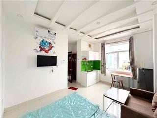 Cho Thuê Căn Hộ - Thang Máy - Bảo Vệ - Gần Nguyễn Văn Cừ Giáp Q1