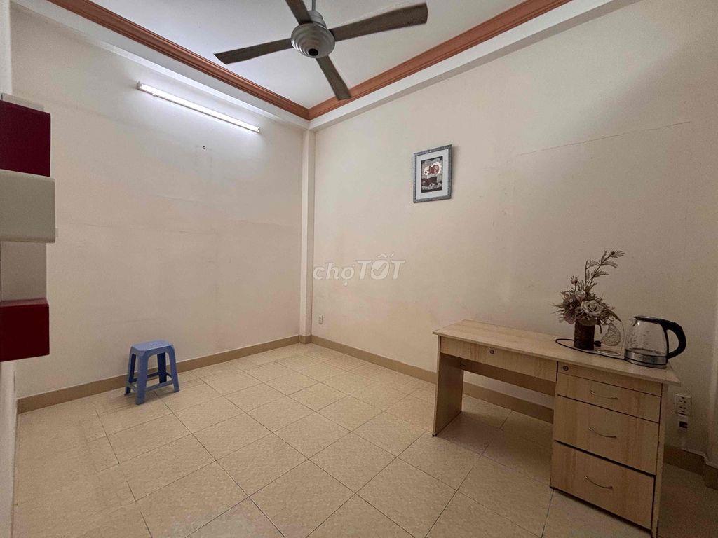 Chính Chủ Nhà Nguyên Căn 7PN 4WC - Hẻm Oto - Ở Gia Đình - VP