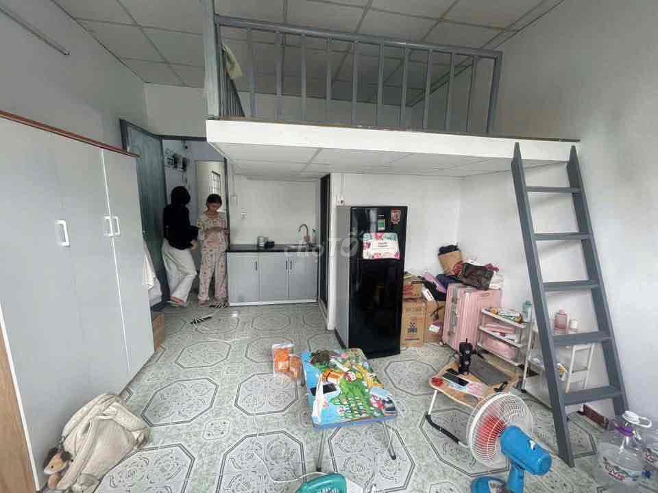 Căn Hộ Siêu Thoáng - Giá Siêu Tốt - Khu Bắc Hải Q10