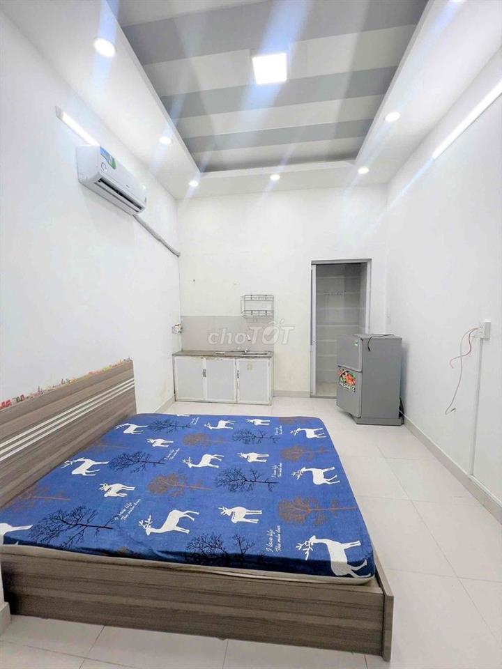 🏡 CHO THUÊ STUDIO Chính Chủ TRUNG TÂM QUẬN 10 GẦN NGAY ĐH Kinh Tế HCM