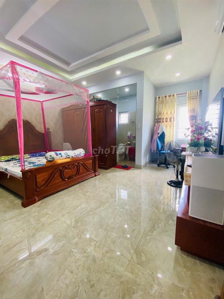 Bán nhà TL37 Thạnh Lộc Q12, 85m2 3PN 4WC, Hẻm 6m Ô tô Thông, Sổ hồng