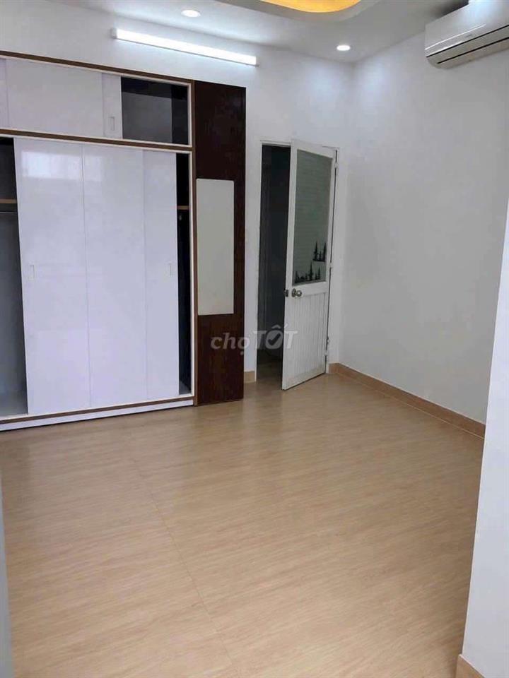 NHÀ  ĐẸP  TRỆT   LẦU 4×13