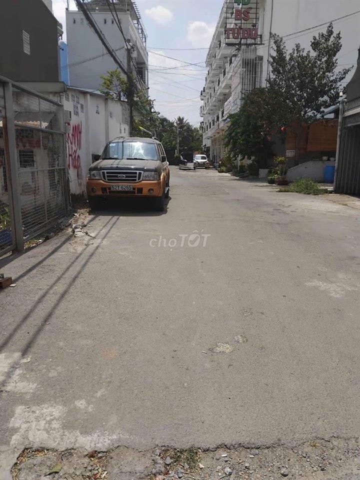 Nhà  nguyên căn  Giá  rẻ hẻm  xe hơi 