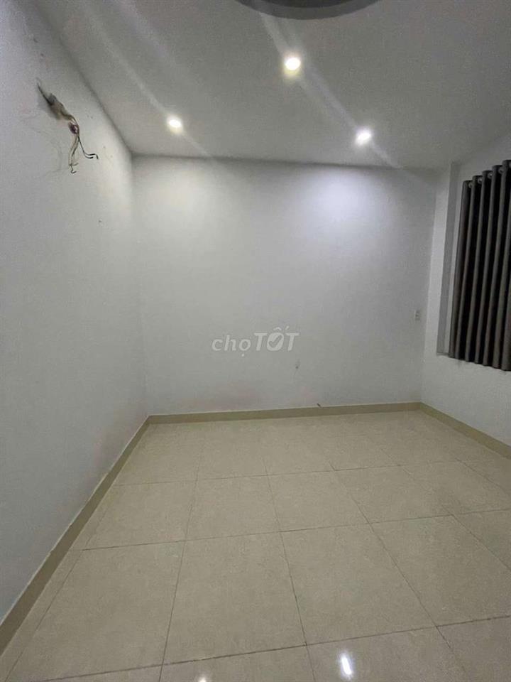CHO THUÊ  1 TRỆT  3 LẦU 5PN 5WC