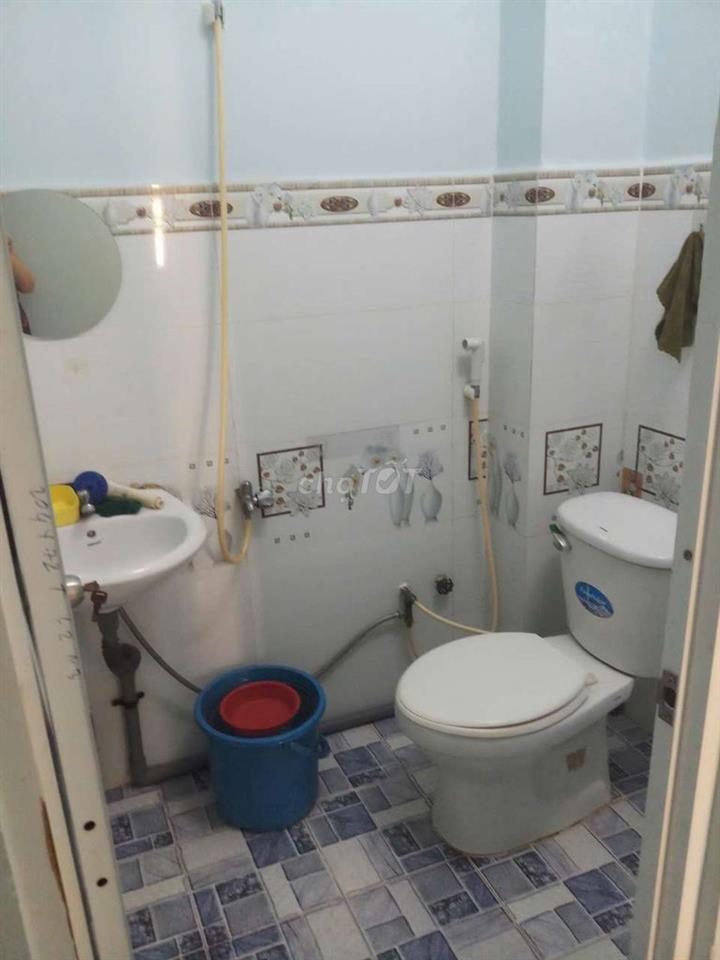 Bán nhà gần MegaMarket Tân Thới Hiệp