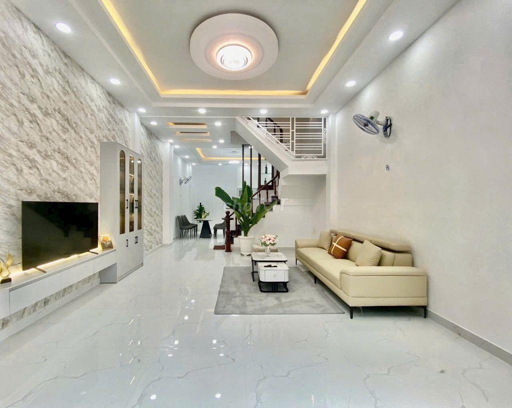 Chính chủ bán nhà 1T2L đúc, hẻm xe hơi Lâm Thị Hố, khu nhà lầu an ninh