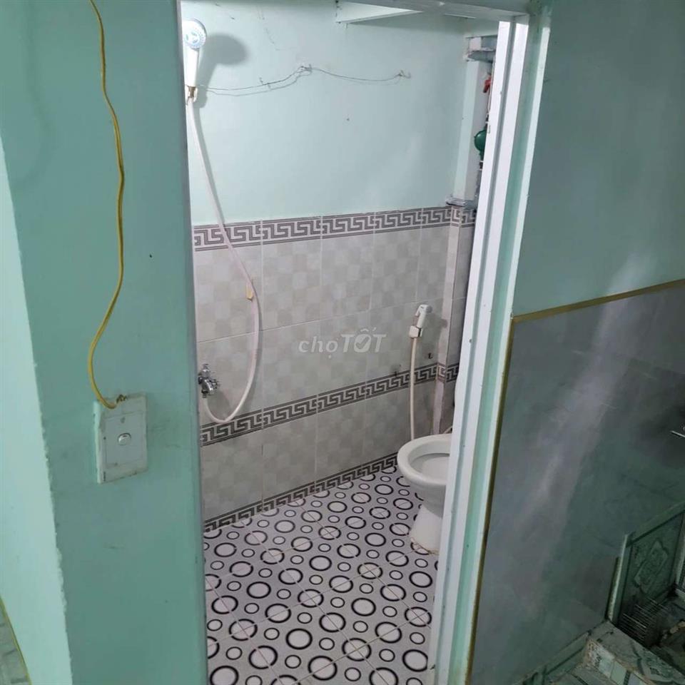 phòng trọ an ninh yên cao cấp SV giá rẻ, Q12 ngã tư ga, chợ cầu đồng,