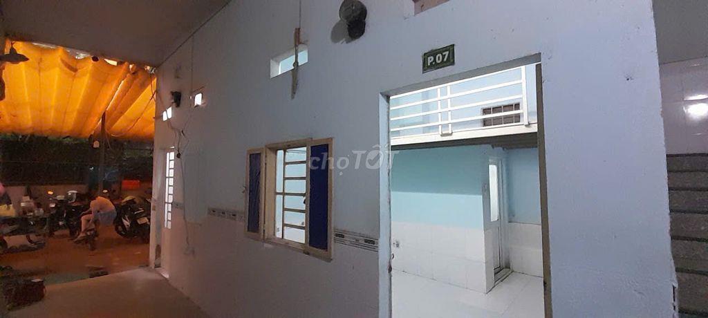 Phòng Trọ Sinh Viên - gần PMQT, Cao Đẳng Phát Thanh Truyền Hình, Chợ