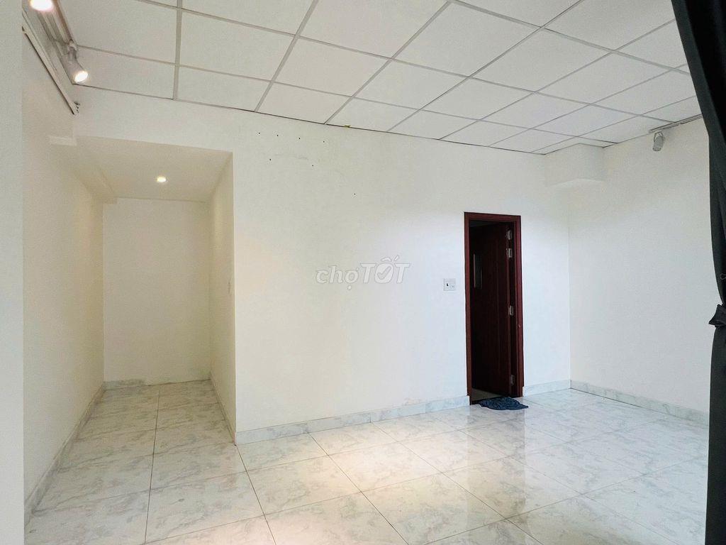Cho thuê mặt bẳng Quận 12