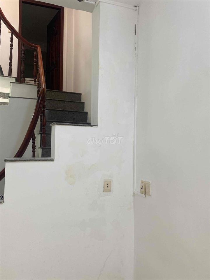 nhà hẻm xe tải hoàng sa trường sa