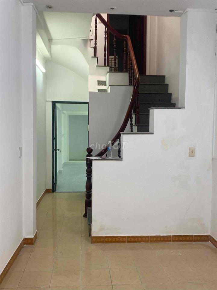 cho thuê nhà hẻm xe tải