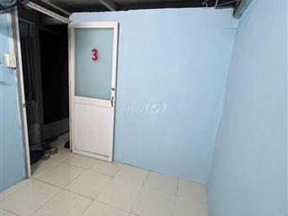 Cần cho thuê phòng địa chỉ 500/74 đoàn văn bơ p Khánh Hội TPHCM