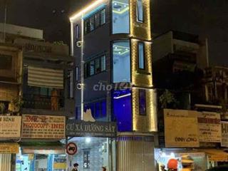 Nhà thuê góc 2 mặt tiền Lý Thái Tổ (5 tầng) - Quận 3