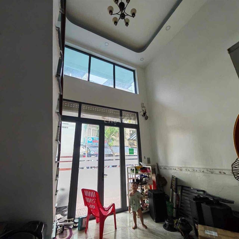 Chính Chủ Cần cho thuê nhà Mặt tiền KD số 134 Lý Nam Đế , Phường 7 ,