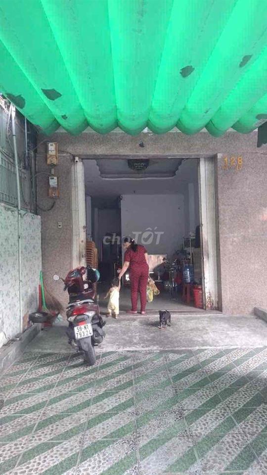 mặt bằng kinh doanh hoặc mở văn phòng cũng được ạ