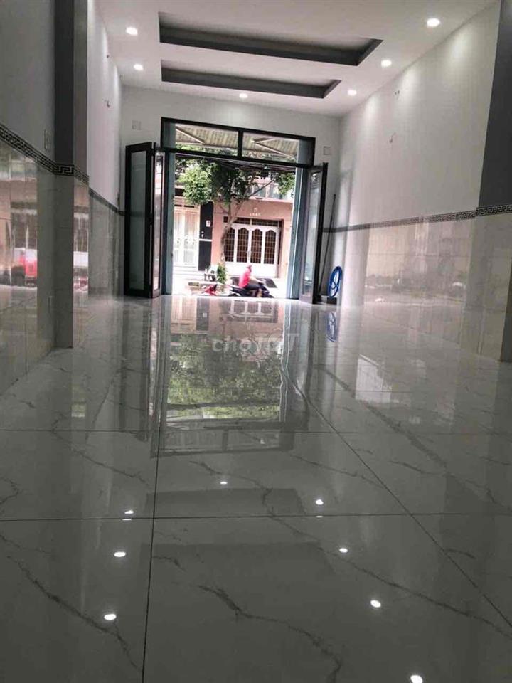 Cho thuê MBKD ngay đường Trần văn kiểu.