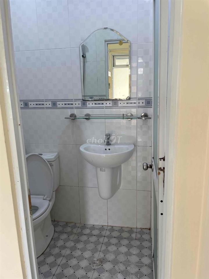 Phòng đẹp ngay đường 42 với 23 khu Binh Phú Q6