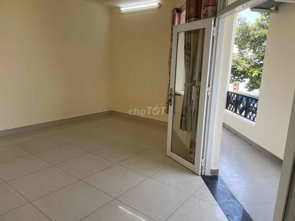 Phòng đẹp ngay đường 42 với 23 khu Binh Phú Q6