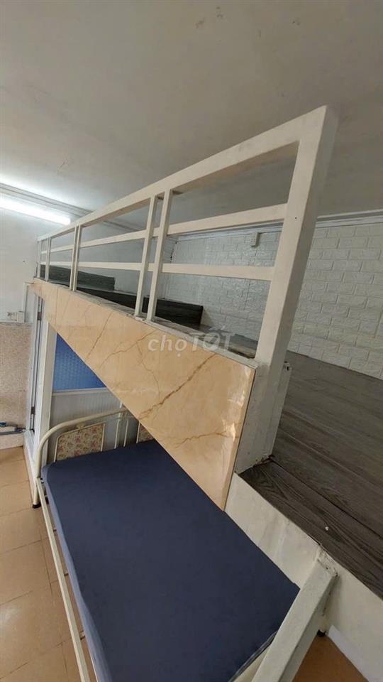 PHÒNG TRỌ CÓ GÁC BAN CÔNG GẦN MEGA BÌNH PHÚ