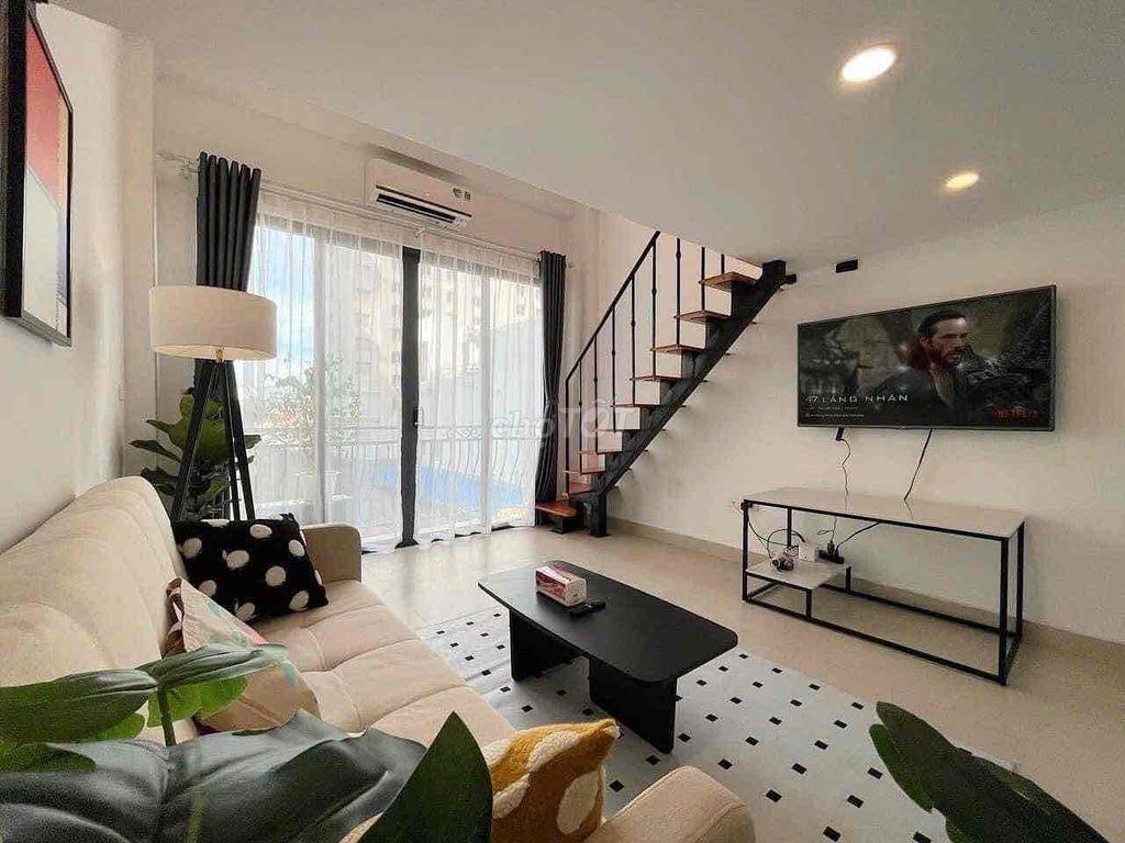 Cho thuê căn hộ duplex ban công 45m2 chỉ 6tr3 gần UFM, LOTTE MART
