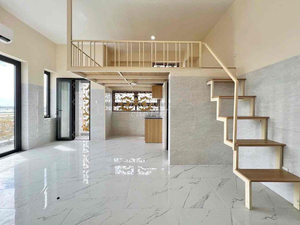 Cho thuê căn hộ duplex ban công 45m2 chỉ 6tr5 gần RMIT, ĐH TĐT, LOTTE