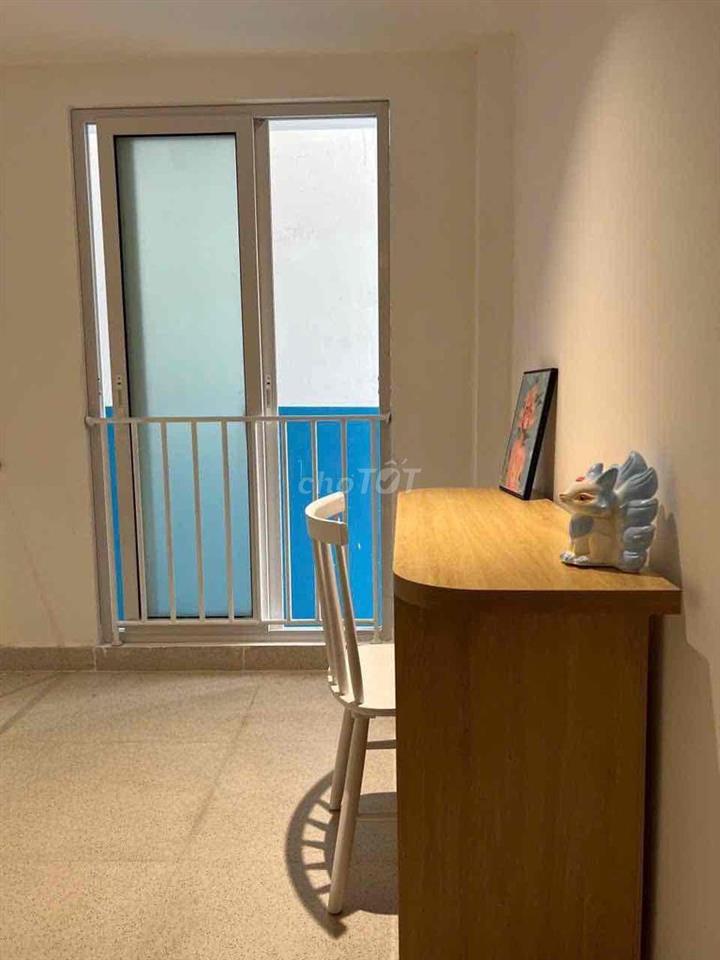 Cho thuê căn hộ duplex 40m2 chỉ 5tr8 gần LOTTE MART, ĐH TĐT, RMIT